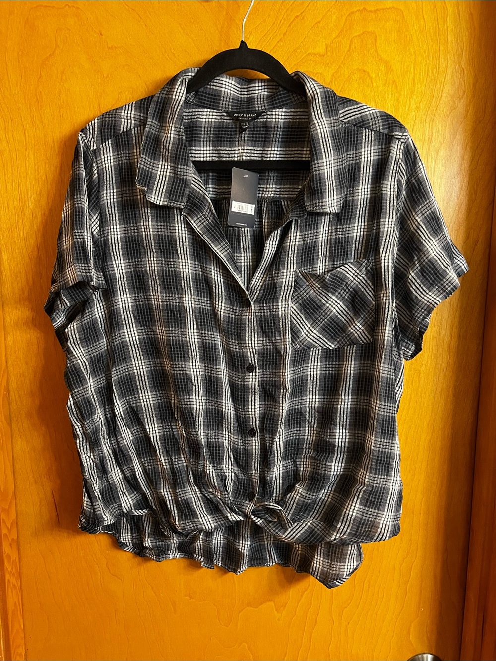 Lucky Brand Black & White Plaid Short-Sleeve Button-Front Top